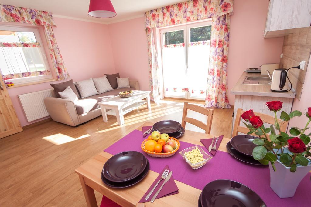 Alpejska Wioska Villa Istebna Szoba fotó