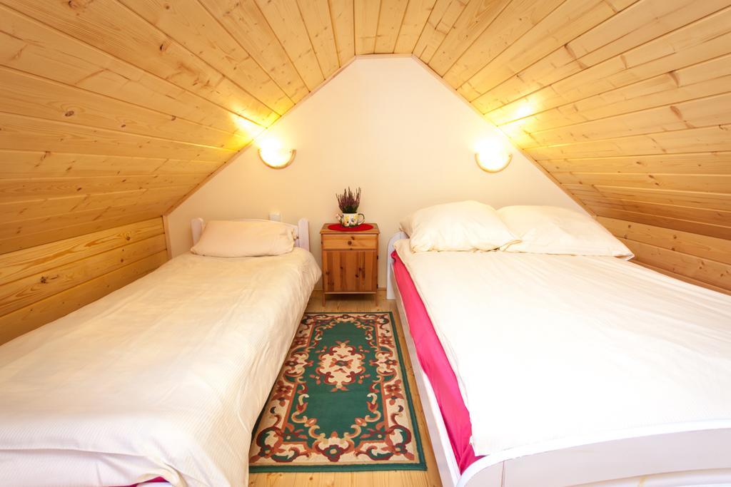 Alpejska Wioska Villa Istebna Szoba fotó